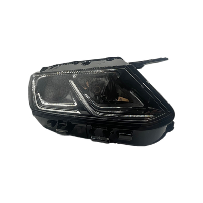 2018-2021 Geely Binyue Car Discount Eye Headlight Lampada di nebbia con design Twin Headlight
